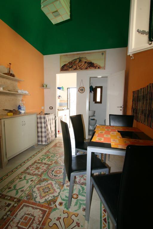 Appartamentino Pomelia Эриче Экстерьер фото